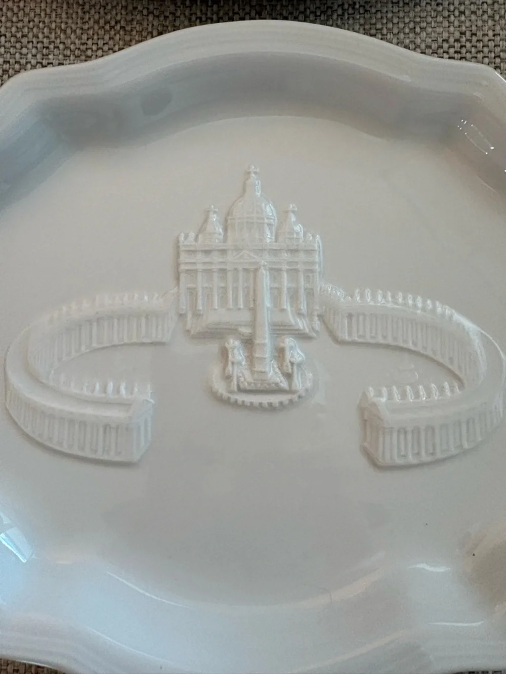 Set of 2 St. Peter’s Basilica Souvenir Plates | Vatican Decorative Wall Plates